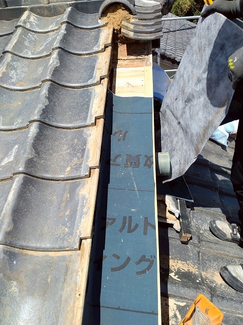 高松市　ルーフィング　敷設中　軒